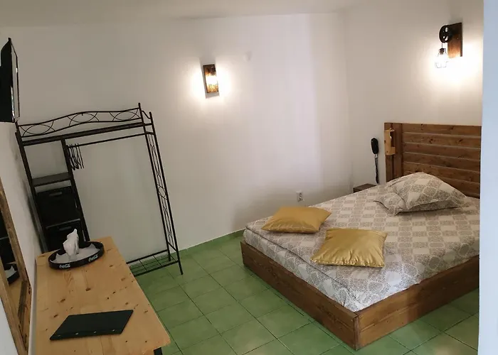 Pensionat De Vie Estival