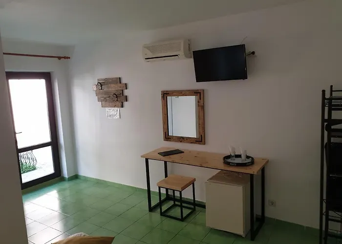 De Vie Estival Pensionat 3*