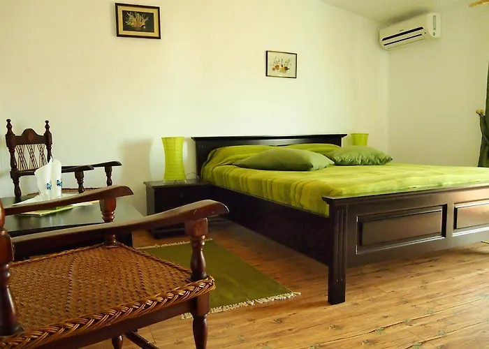 De Vie Estival Pensionat 3*