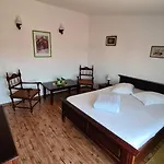 Konukevi De Vie Estival Costinești