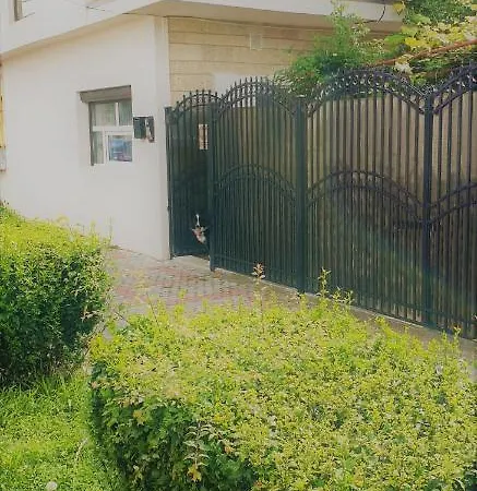 게스트하우스 De Vie Estival 3*