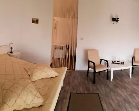 Guest house De Vie Estival 3*