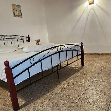 Guest house De Vie Estival