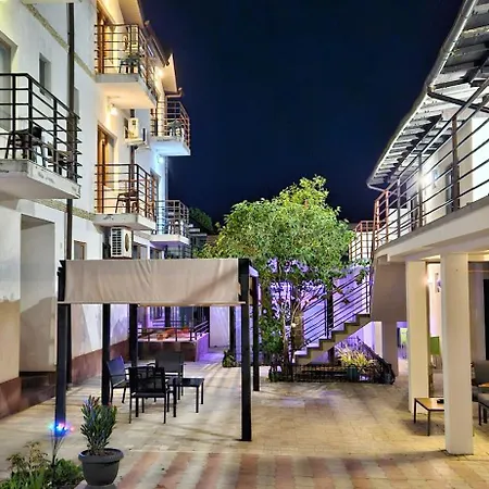 De Vie Estival Guest house 3*