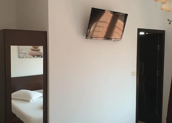 De Vie Estival Guest house 3*